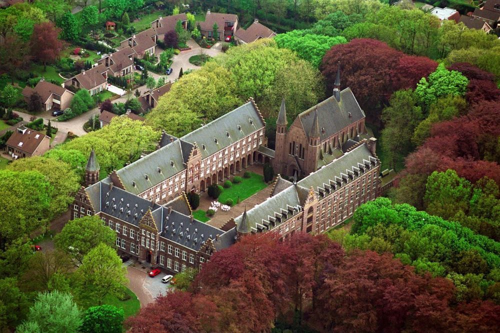 Bovendonk Business- & Eventlocatie Hoeven Bagian luar foto