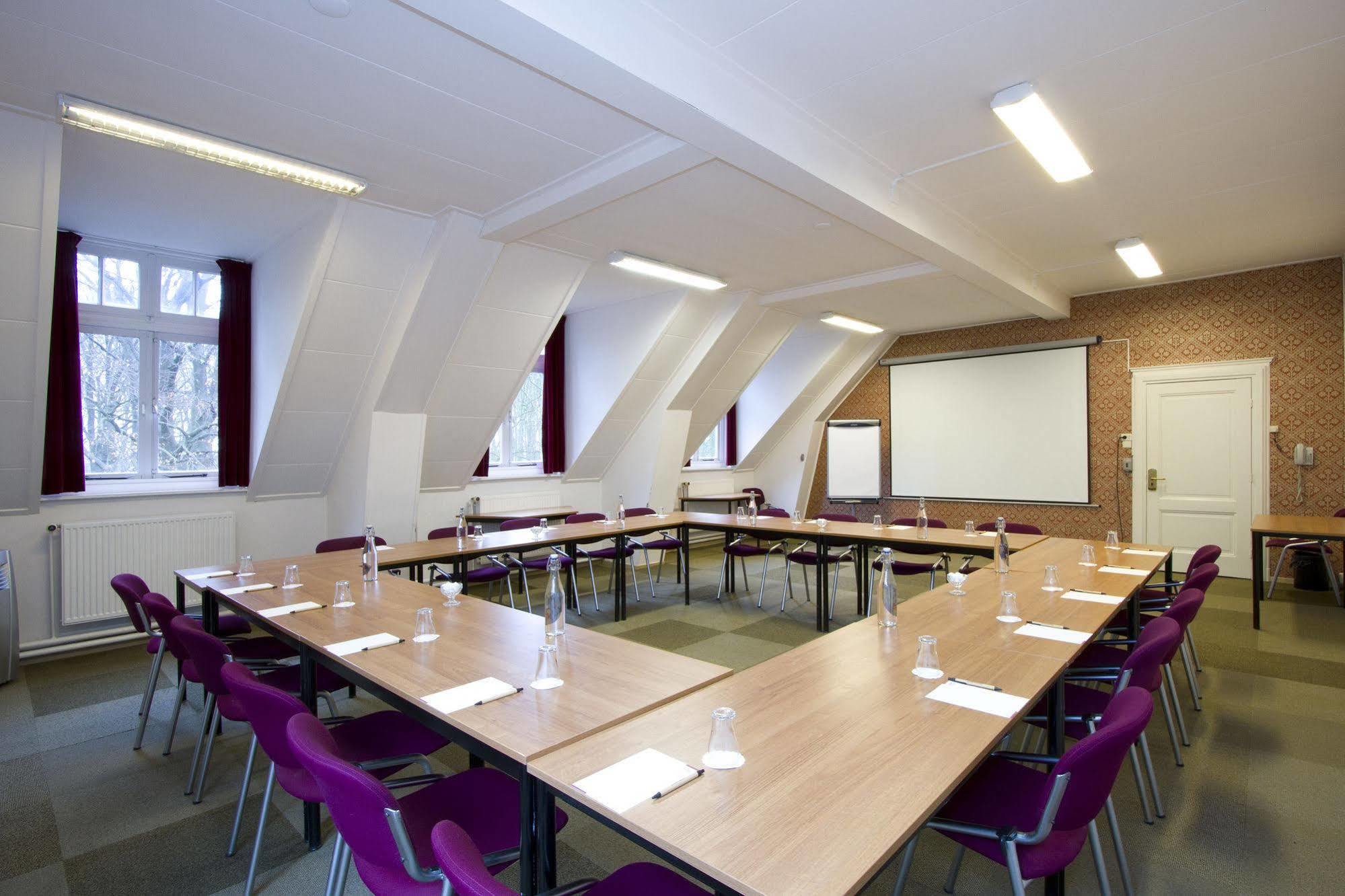 Bovendonk Business- & Eventlocatie Hoeven Bagian luar foto